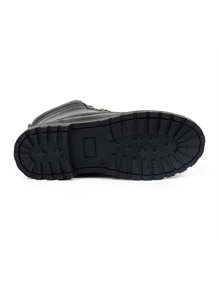 Men Sneakers