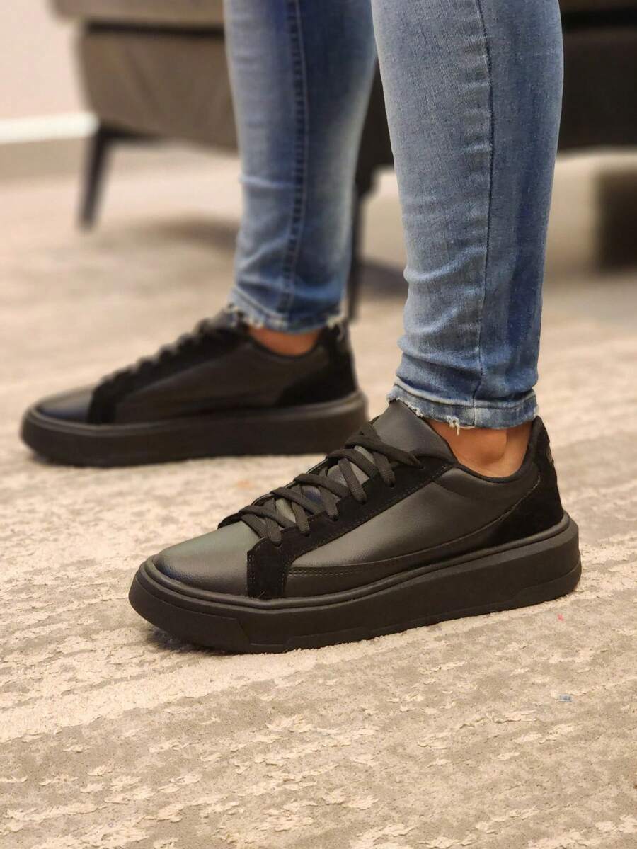 Men Sneakers
