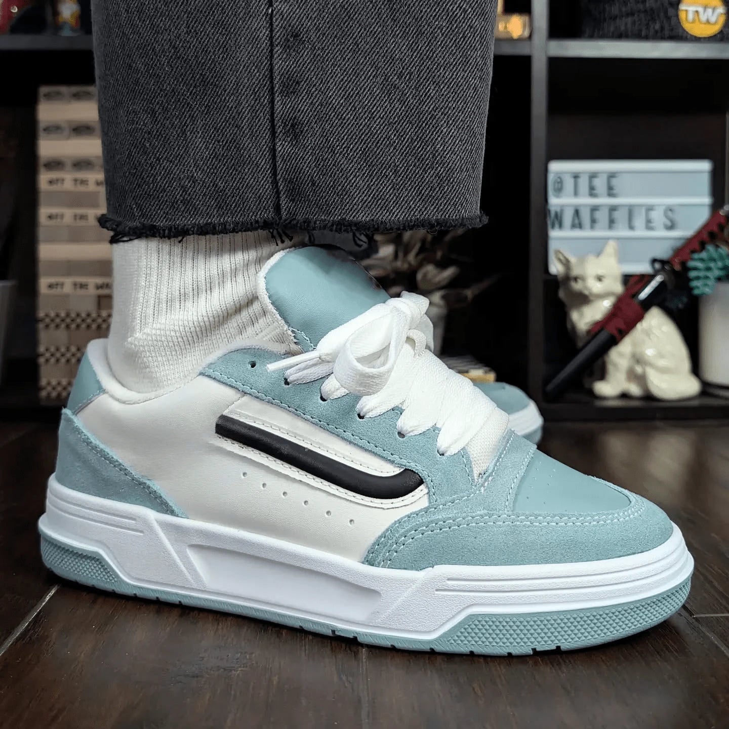 Men Sneakers