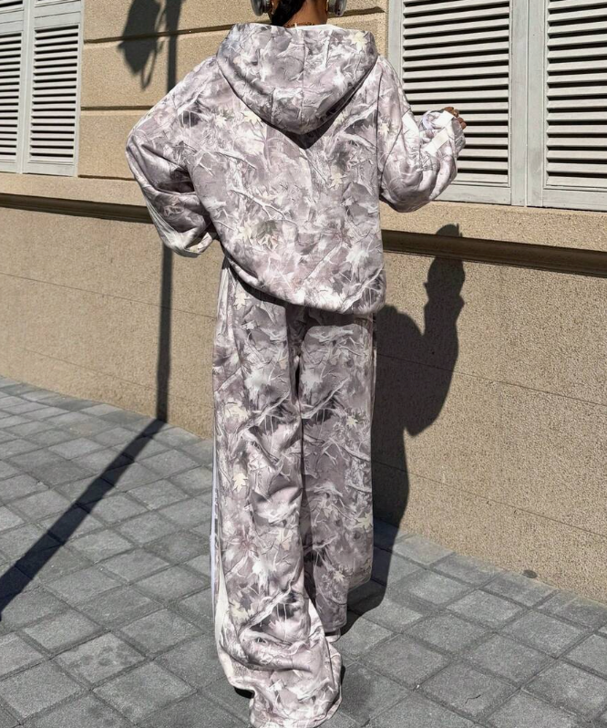 Am Tracksuit