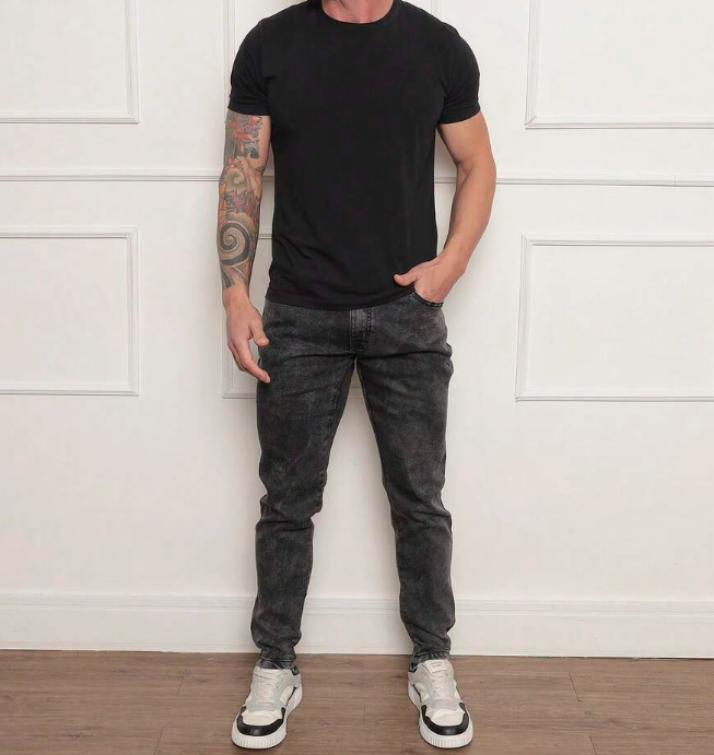 Gradient Diamond Patch Jeans