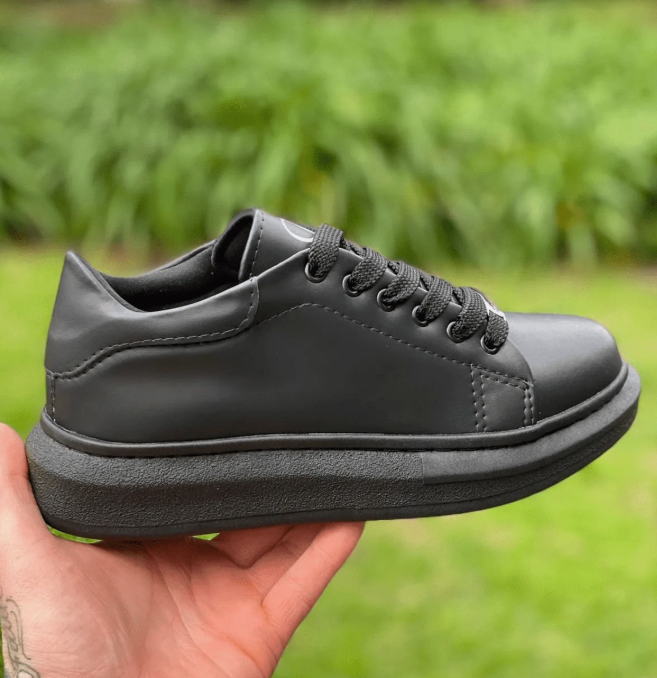 Shoes N
