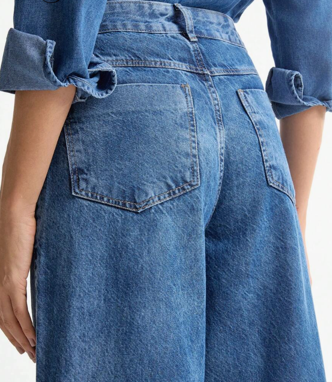 Gradient Blue Jeans