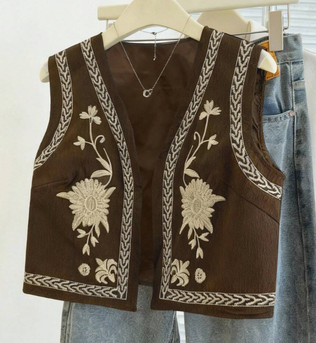 M Gilet