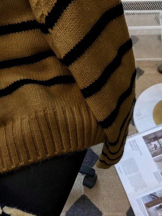 Zip Sweatshirt