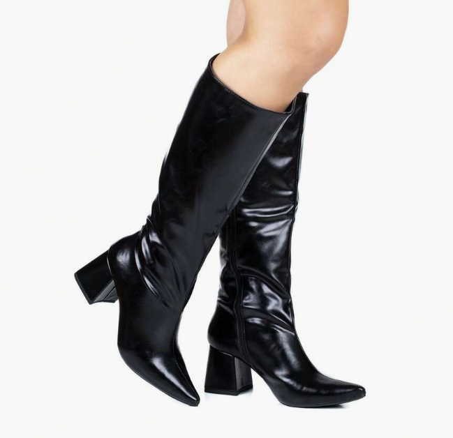 Woman's Leather Boots