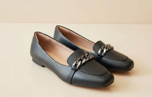 Shoes B C